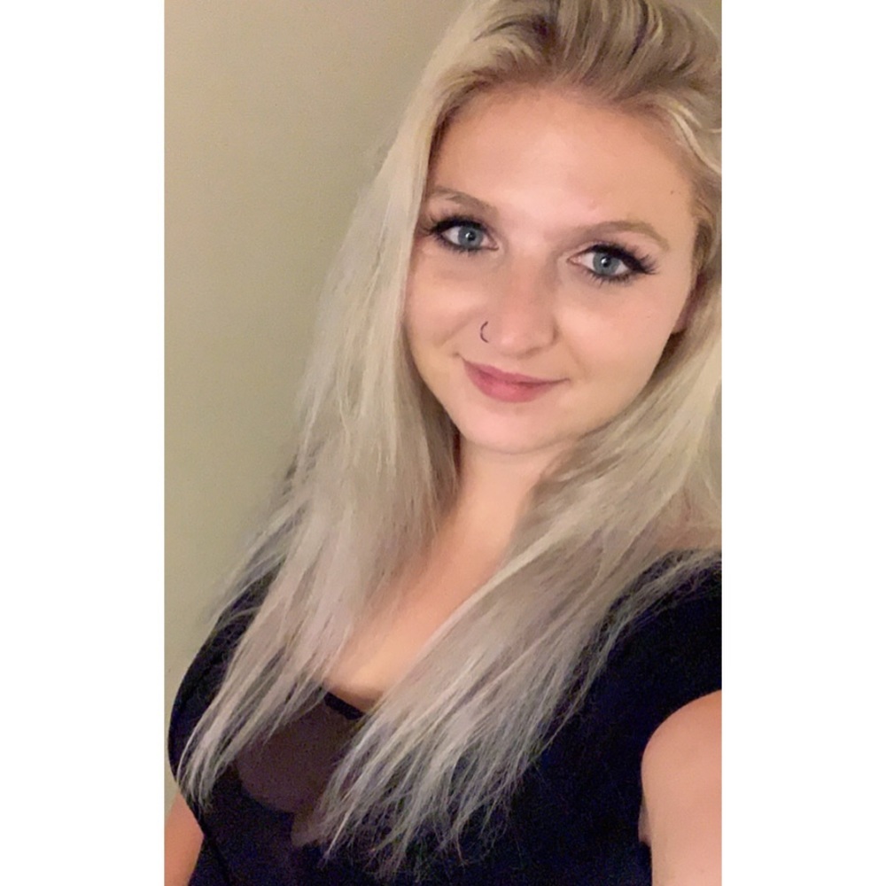 Meet your Posher, Katie